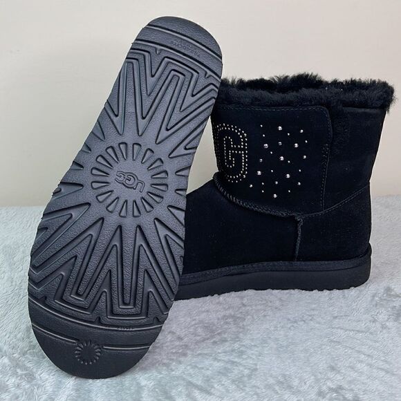 UGG CLASSIC UGG GEM MINI BLK - Picture 6 of 11